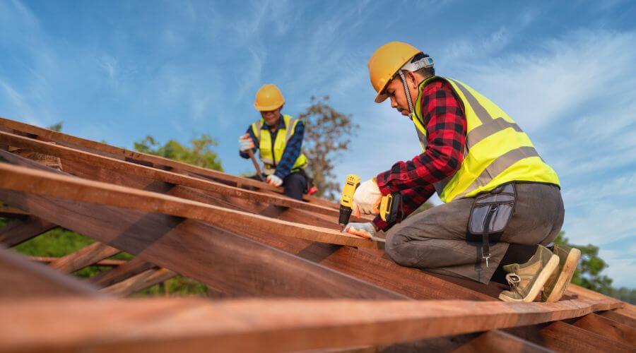 Expert new roof installation services in Waukau, WI